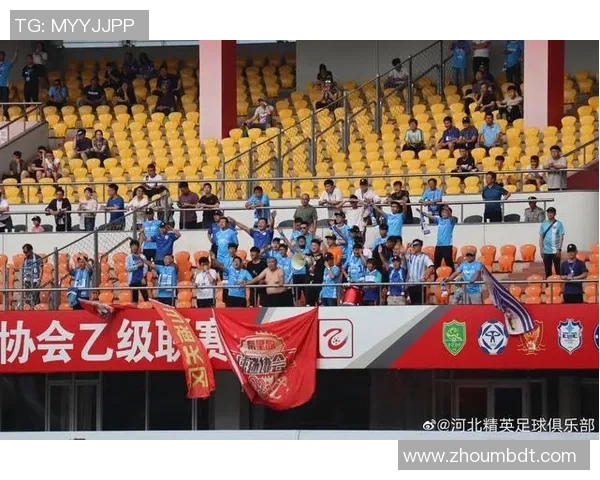 南京篮球队在邀请赛中以76分稳居积分榜首位展现强劲实力 南京篮球队在邀请赛中以76分稳居积分榜首位展现强劲实力