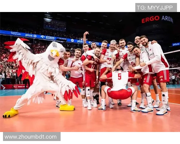 深圳排球队以100分领跑选拔赛积分榜展现强大实力与团队合作精神 深圳排球队以100分领跑选拔赛积分榜展现强大实力与团队合作精神