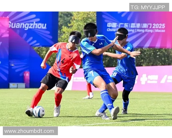 赛后分析：上海足球队与重庆足球队的战术配合与表现总结